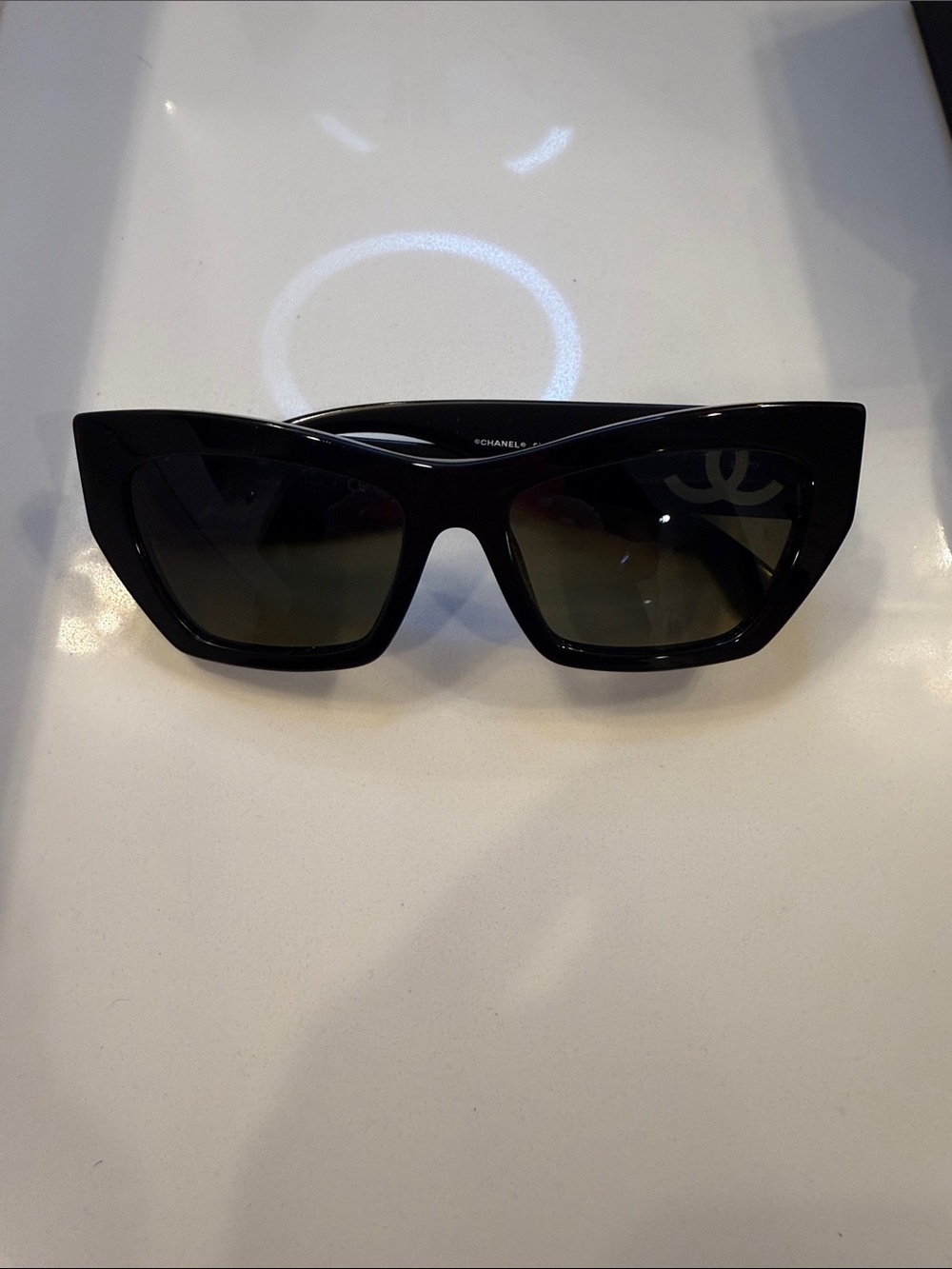 CHANEL Black Cat-Eye Sunglasses with Subtle Logo